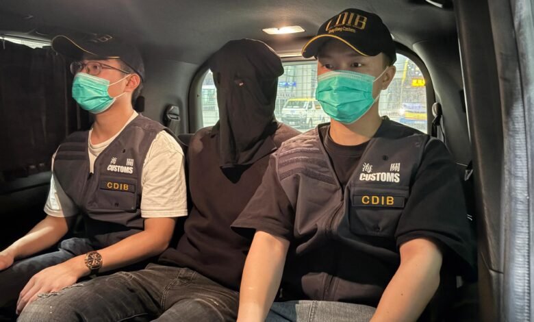 海關機場檢獲約八百三十萬元懷疑氯胺酮拘捕男旅客