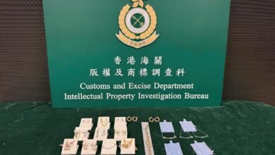 香港海關打擊展覽攤位售賣懷疑冒牌及侵權首飾