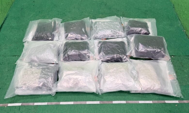 香港海關於機場檢獲懷疑大麻花
