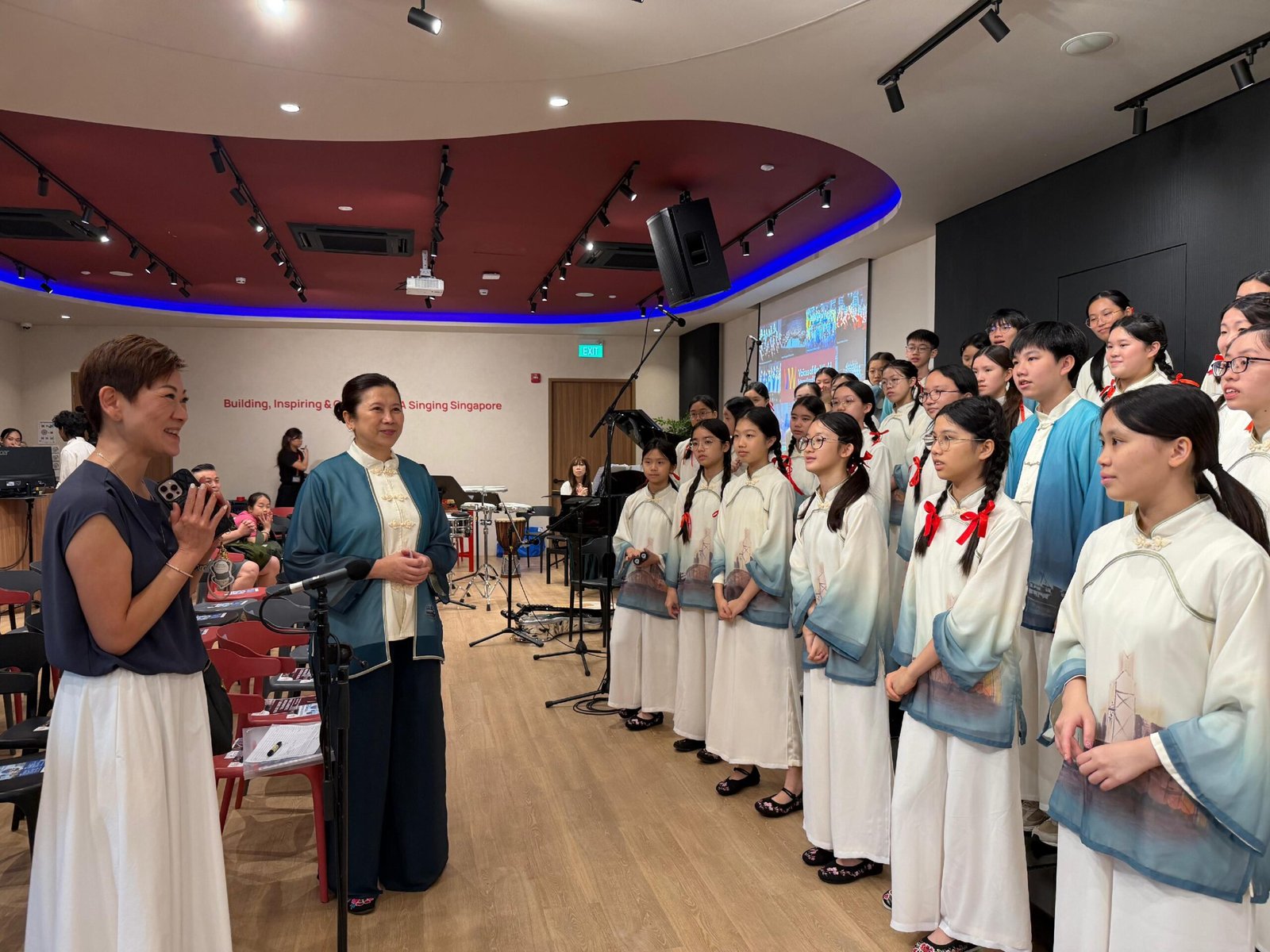 香港兒童合唱團完成星越十日交流巡演 胡志明市專場音樂會壓軸壓場