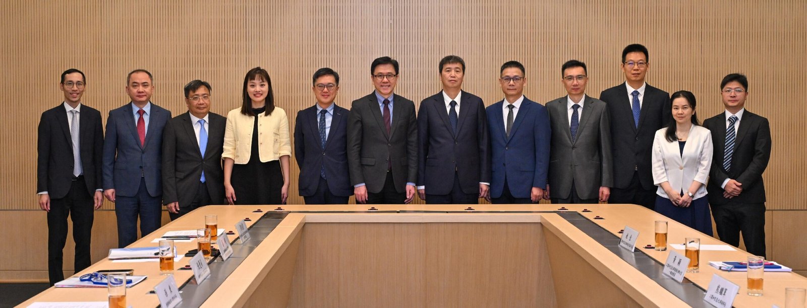 港將建首個境外國家製造業創新中心 特區政府與工信部簽協議