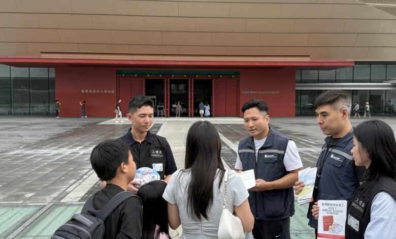 社交平台放蛇查非法導遊攝影服務 兩女子被捕