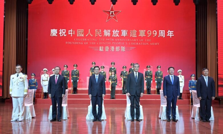 解放軍建軍99周年港舉行招待會 李家超致辭向解放軍及駐港部隊致意