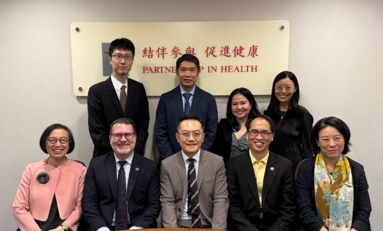 布萊克訪港晤林文健 談控煙十招與加味煙禁售