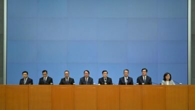 宏福苑火災後政府展開問責調查 李家超指房屋局局長須負政治責任